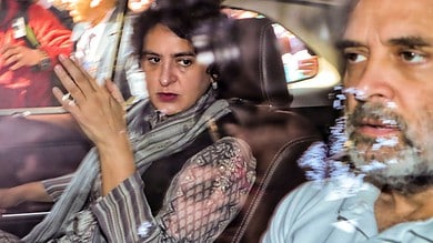 Rahul, Priyanka stopped at Ghazipur border on way to Sambhal