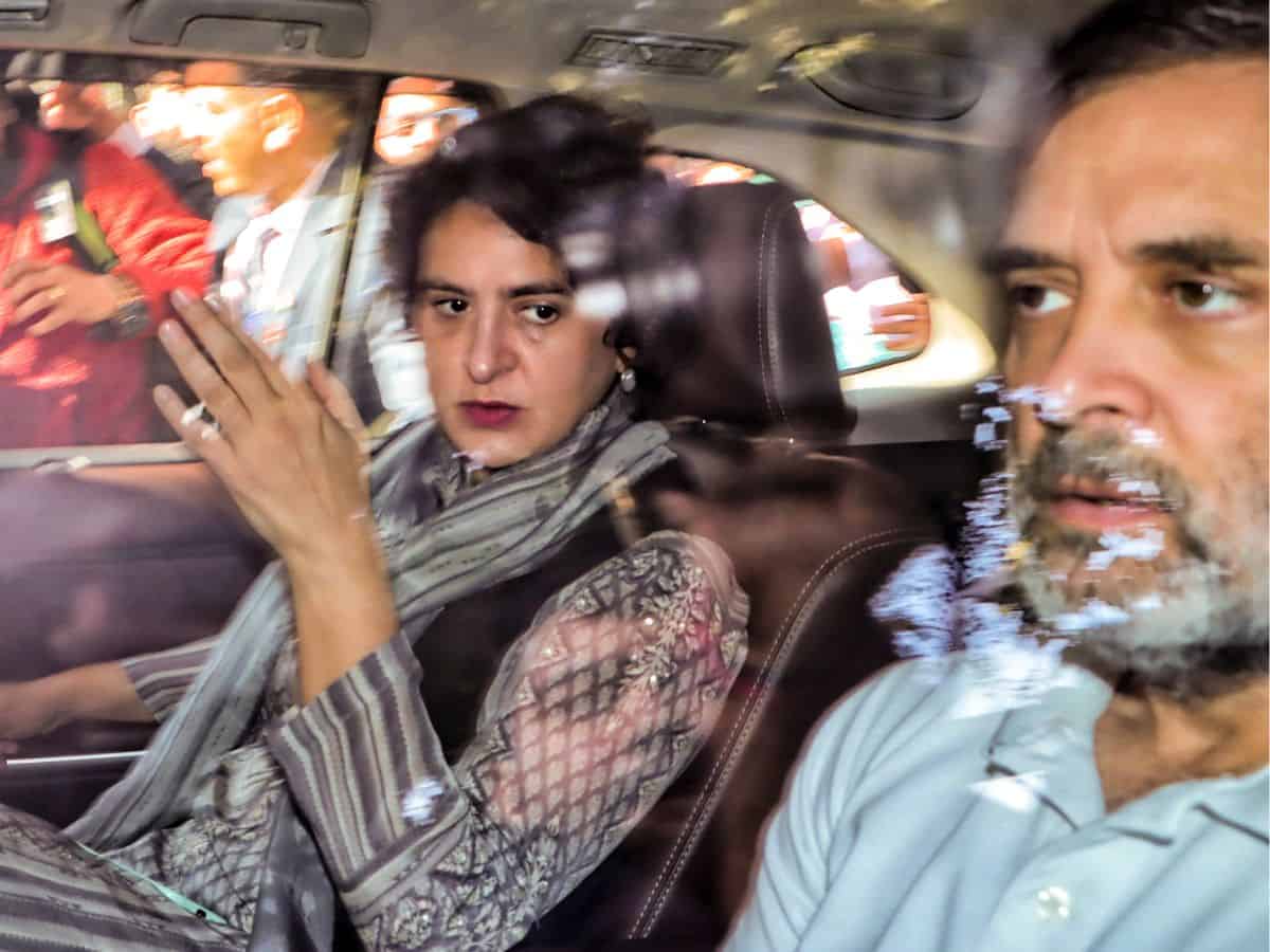 Rahul, Priyanka stopped at Ghazipur border on way to Sambhal