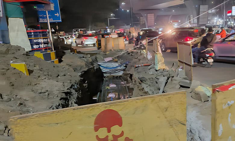 Hyderabad: Civic work near Mehdipatnam causes traffic congestion