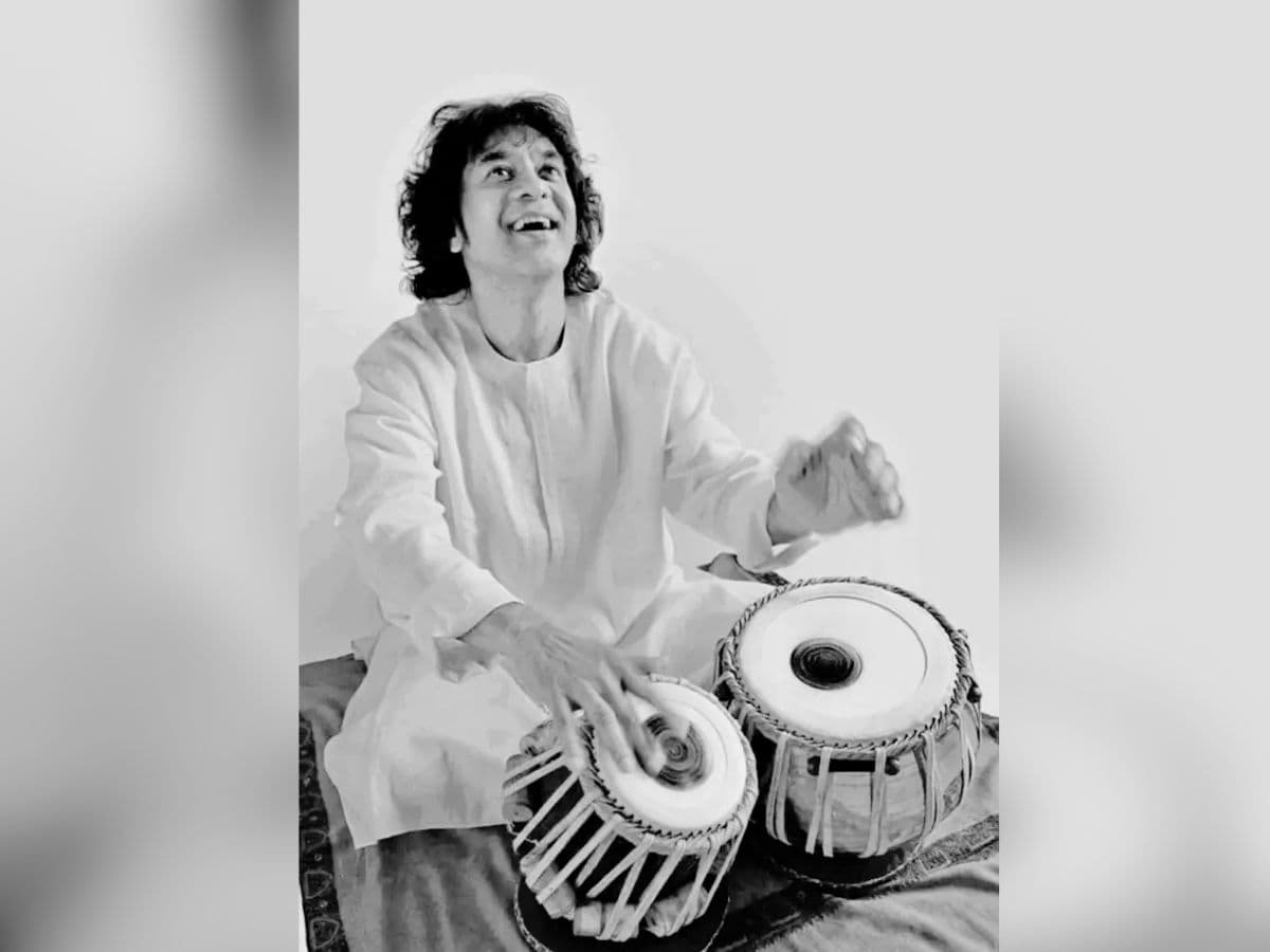 Tabla maestro Zakir Hussain