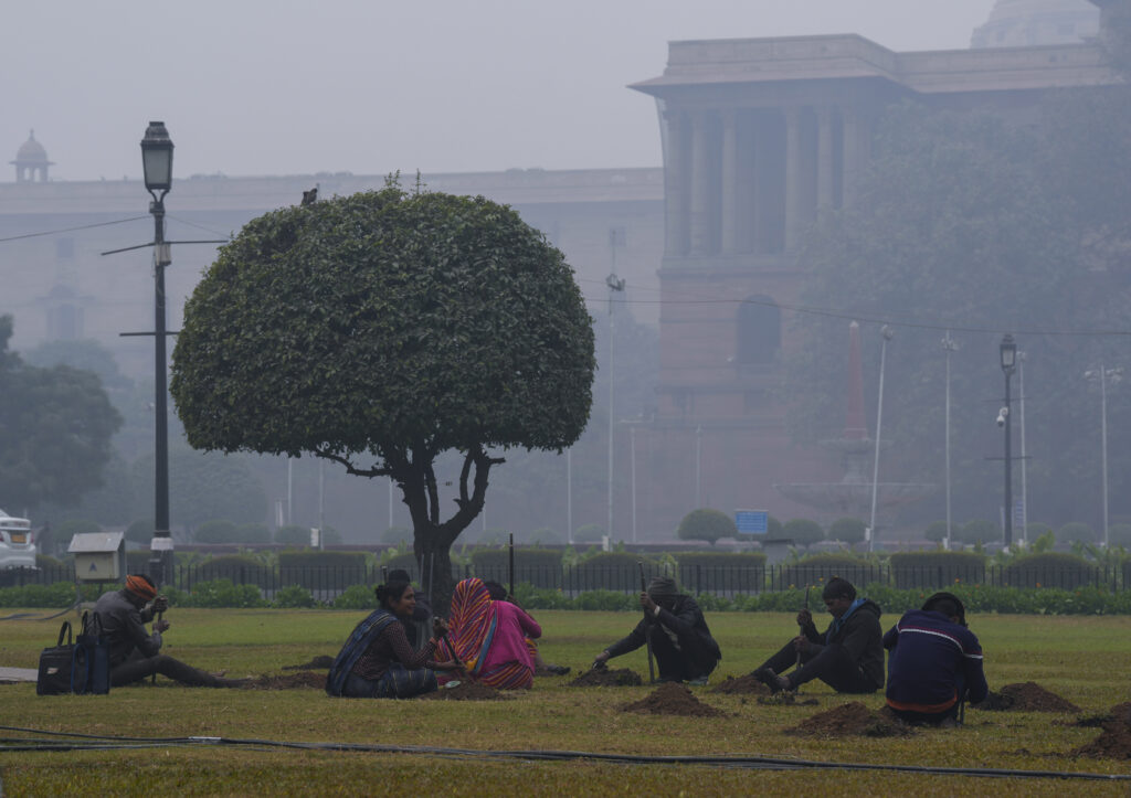 Winter fog in Delhi