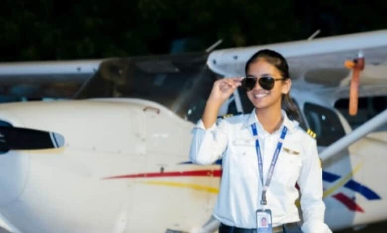 Samaira Hullur (18) of Karnataka becomes the youngest to receive commercial pilot license in the country.