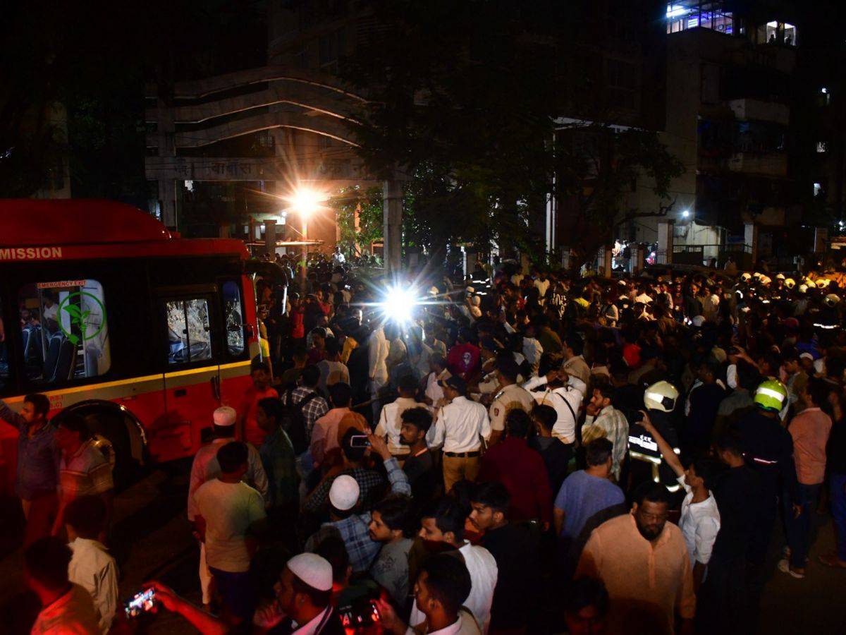 Mumbai BEST bus crash: Death toll rises to seven