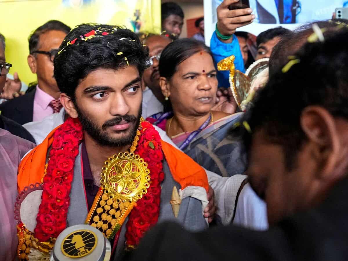 World chess champion lands in Chennai