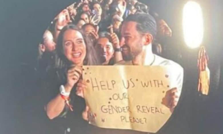 Watch: Coldplay’s Chris Martin helps couple with gender reveal at Abu Dhabi concert