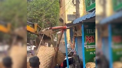 Hyderabad: Encroachments around Sundarayya Park bulldozed