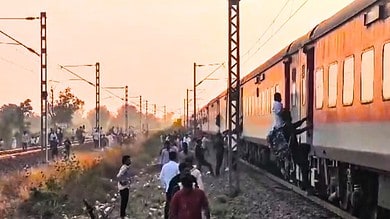 Maharastra: Nearly 10 die after jumping from train amid rumour, hit by another train
