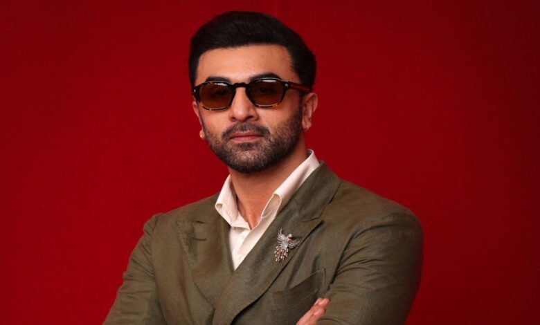Ranbir Kapoor gets upset with Aamir Khan for getting his surname wrong