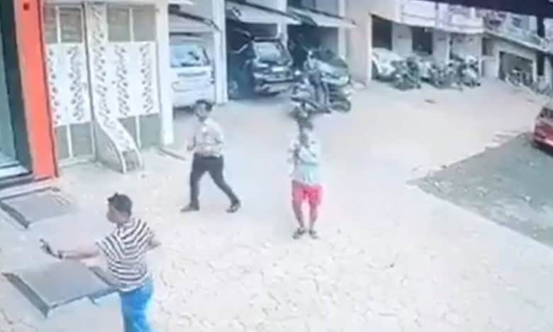 Real life hero saves toddler falling from 13th floor