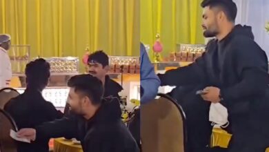 Video of Rinku Singh distributing Rs 500 notes to waiters goes viral
