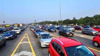 Highways leading to Andhra clogged by Sankranti exodus