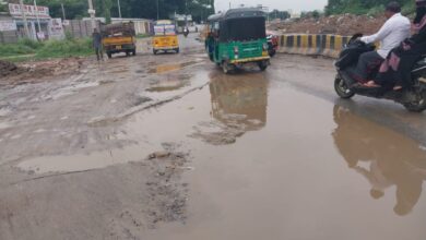 Hyderabad road worsens, locals demand urgent repairs