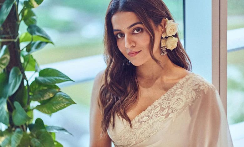 Wamiqa gives sarcastic reply to influencer for questioning her PR strategy