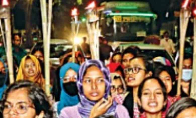 Pressure mounts on Bangladesh Home Affairs Advisor to resign