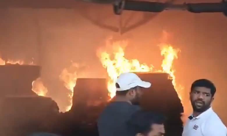 Fire at retail store in Hyderabad's Shilparamam, second in 24hrs