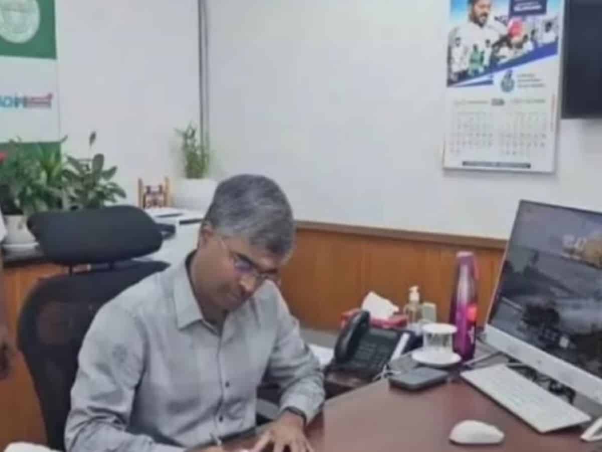 GHCM commissioner takes petitions from people at GHMC Prajavani on Monday, Febriary 3.