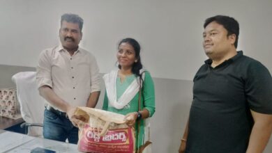 A bride-to-be from Hyderabad accidentally left a bag full of valuables in an auto-rickshaw however the police saved the daybring joy, celebrations and also a hundred and one responsibilities. Despite your best efforts, adversity seems to strike at the worst possible time. This bride-to-be from Hyderabad experienced her share of misfortune when she accidentally left a bag full of valuables in an auto-rickshaw. 