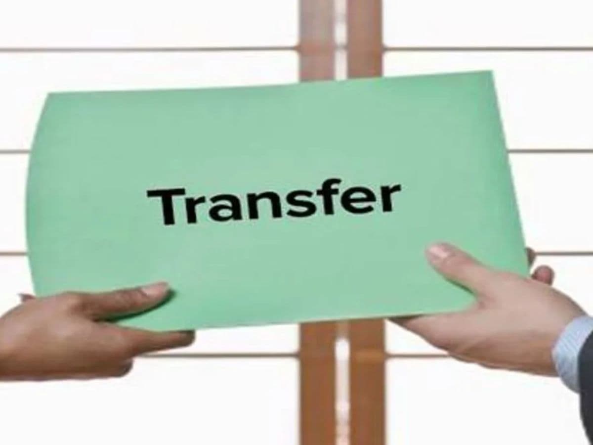 IAS officers shuffled in Telangana on Thursday, February 20.