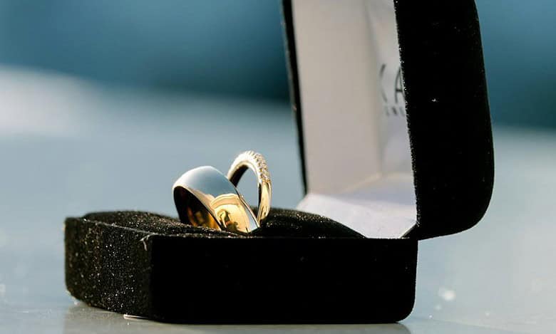 Kuwait officially raises marriage age to 18