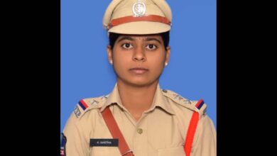 Woman SI, biker die in accident in Telangana's Jagtial