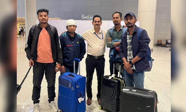Four migrant workers from Odisha stranded in Oman return home