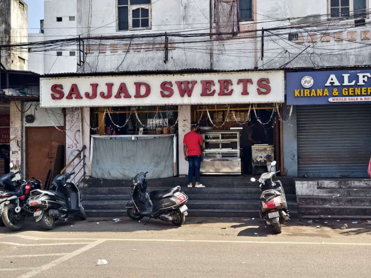 Hyd old city metro Sajjad sweets