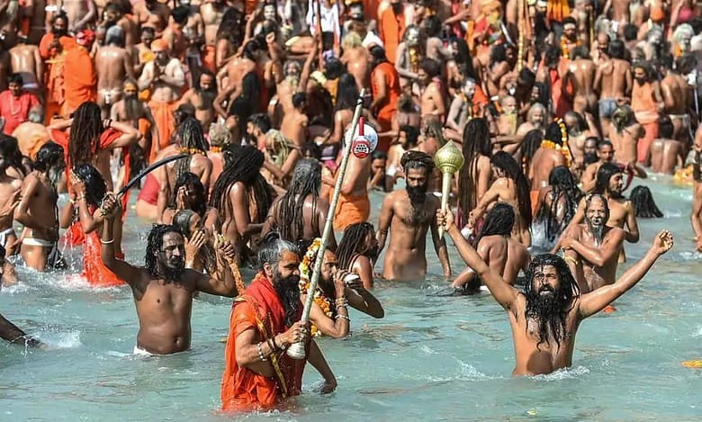 Over 1.44 cr devotees take dip in Sangam daily over one month of Maha Kumbh