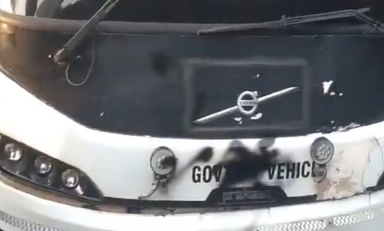 Lanugage row affects bus services between Karnataka-Maharashtra