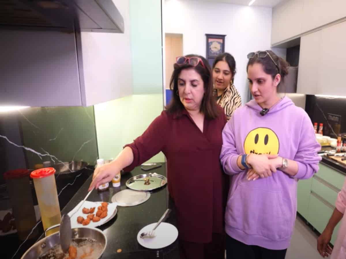 Sania Mirza appears on Farah Khan's vlog, cooks Hyderabad's famous Chicken 65