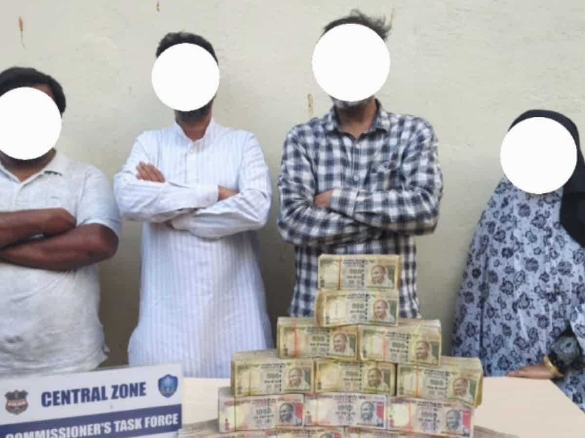 4 held at Abids hotel for attempting to exchange demonetised currency