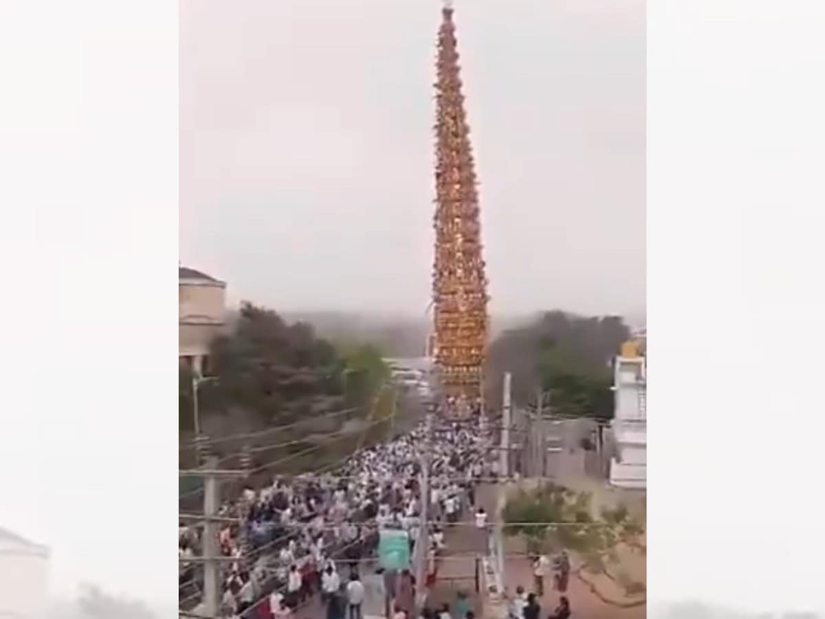 Bengaluru temple chariot collapses second year in a row, 1 dead
