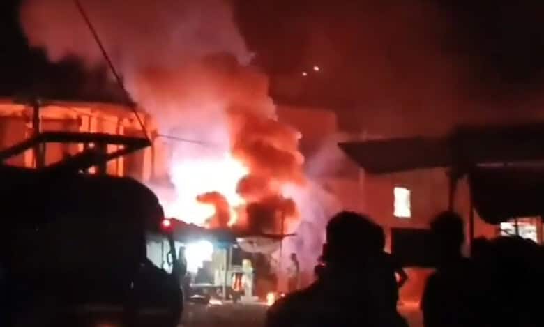 Jharkhand Clash during Holi procession leaves several injured, shops torched