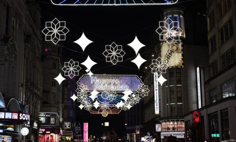 Watch: London lights up for Ramzan with over 30,000 led bulbs for 3rd year