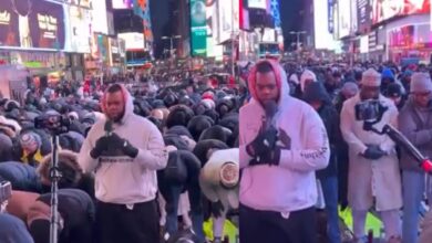 Times Square hosts Taraweeh prayers
