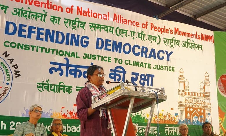 AICC in-charge of Telangana Meenakshi Natarajan faults Telangana police for preventing social activist Medha Patkar from visiting evicted basti on Musi river bed.
