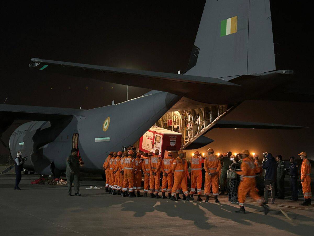 India delivers relief materials to quake-hit Myanmar