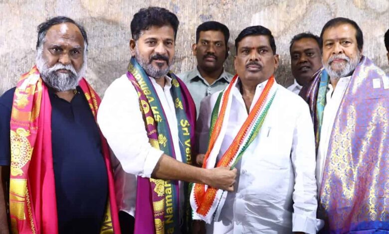 Patancheru defected BRS MLA Mahipal Reddy denies defection to Congress in SC affidavit