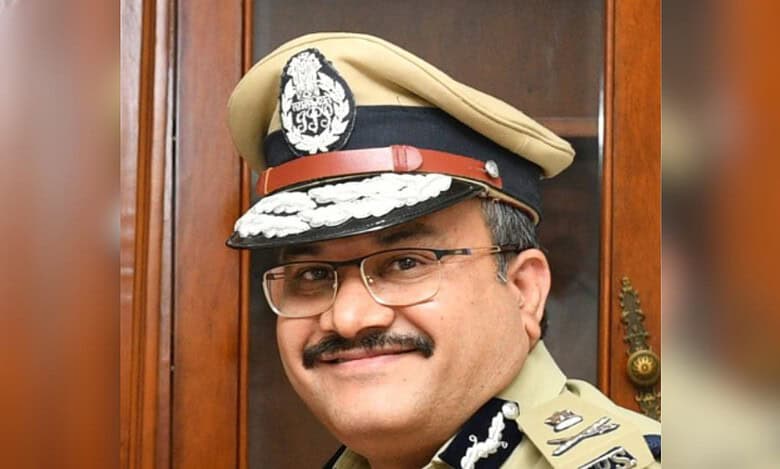 Anil Kumar takes charge as addl DGP at Telangana Police HQ
