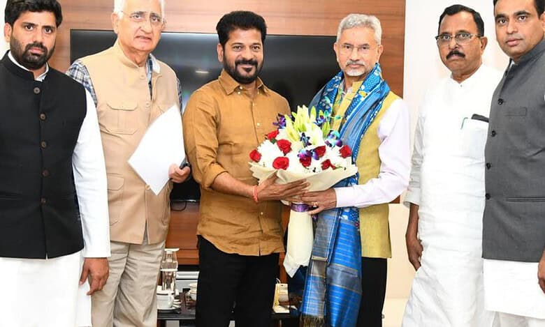 Need support to conduct int'l events in Hyderabad: Revanth to Jaishankar
