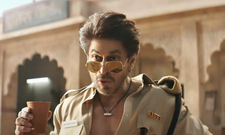 Viral video: Shah Rukh Khan as Rajasthani cop, fans go gaga