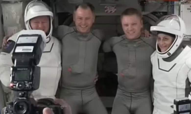 Sunita Williams, Butch Wilmore return to earth