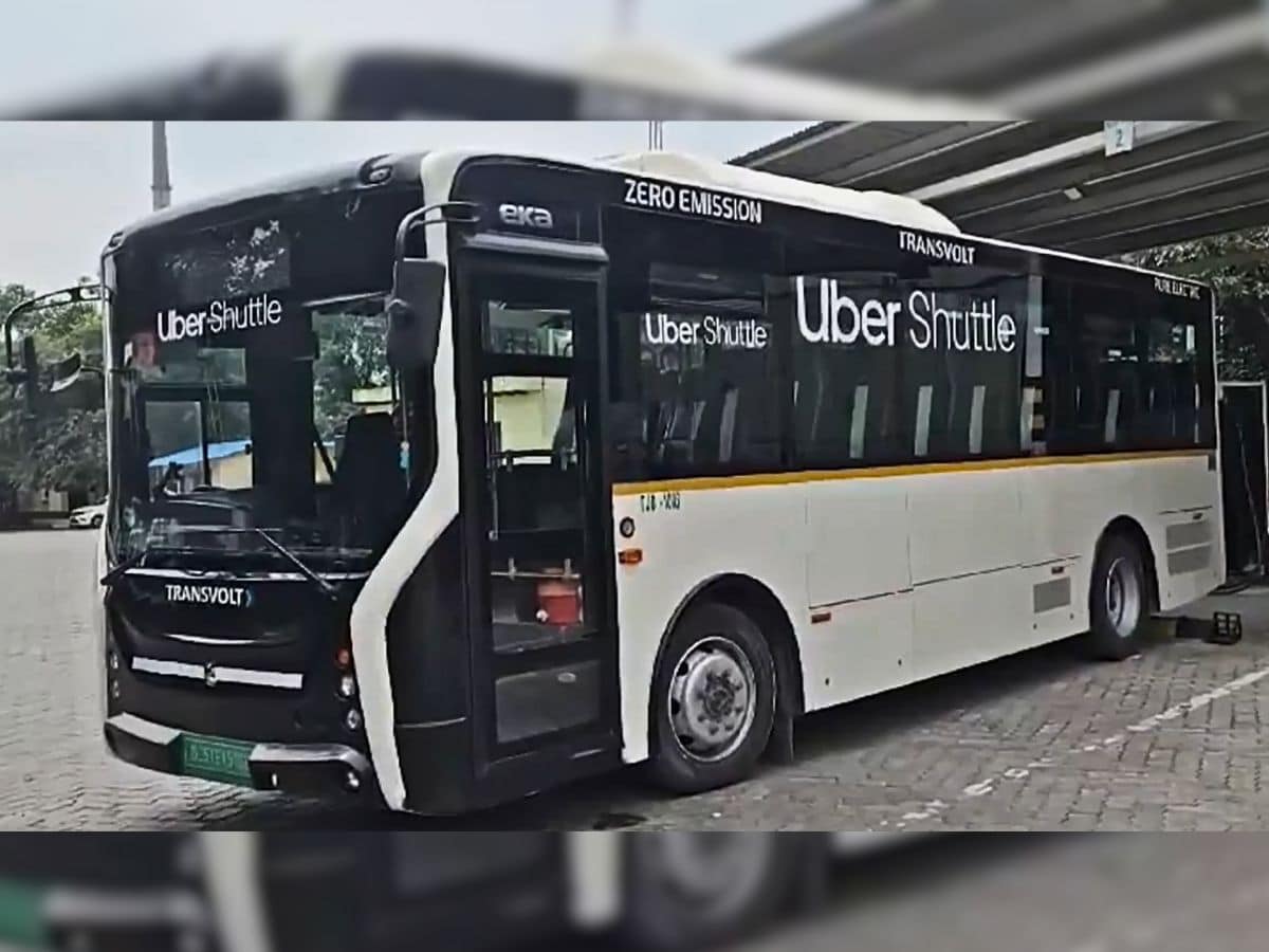 11 Uber Shuttle buses seized in Gachibowli; workers' union hails action