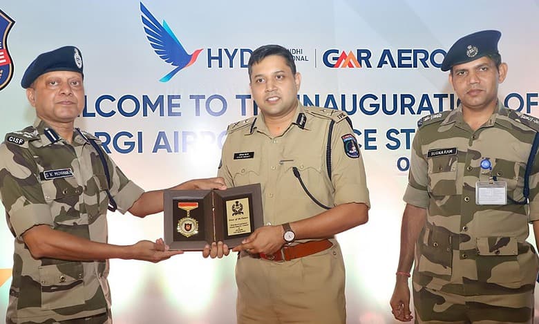 Cyberabad commissioner inaugurates police outpost at Hyderabad airport