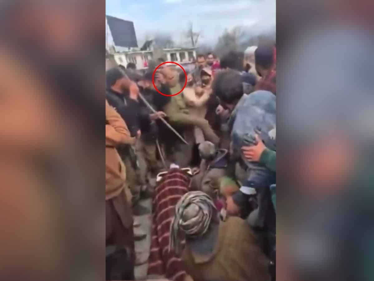 J&K cop kicks female protestor amid row over mysterious death Gujjar brothers