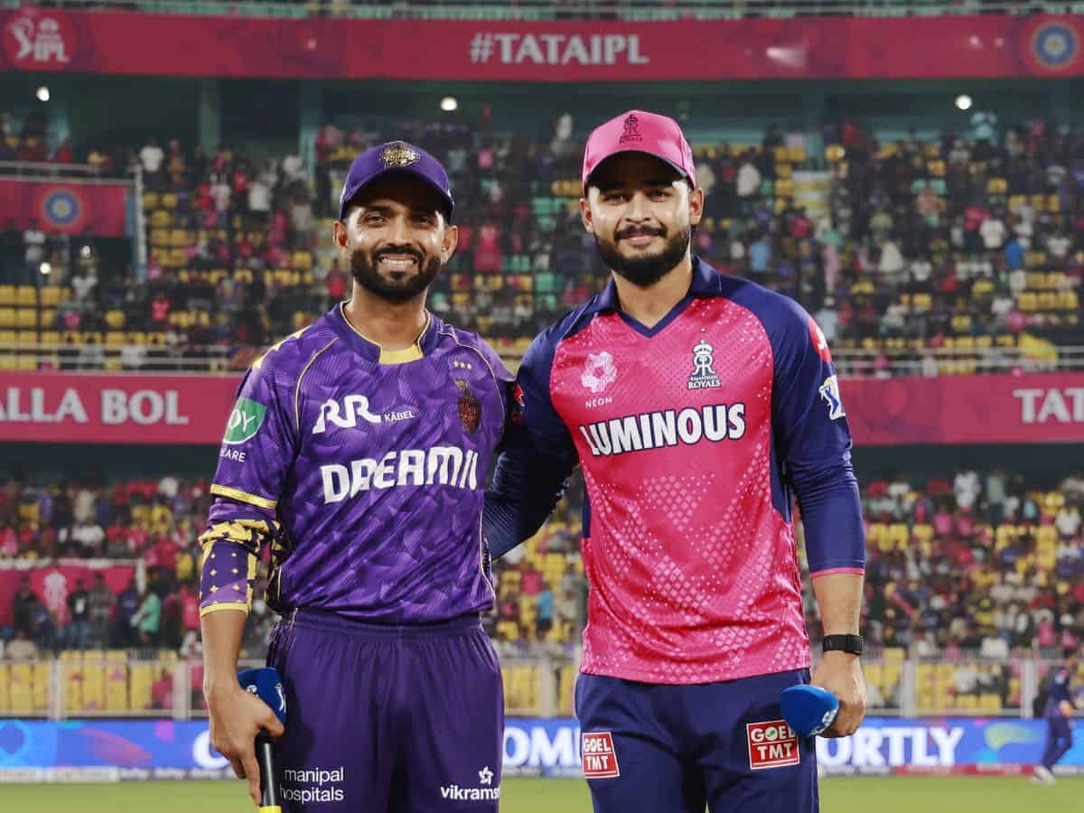 Kolkata Knight Riders Captain Ajinkya Rahane (left) and Rajasthan Riders captain Riyan Parag