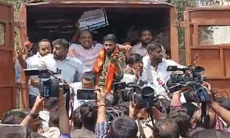 BJP MLA protests against sale of University of Hyderabad land