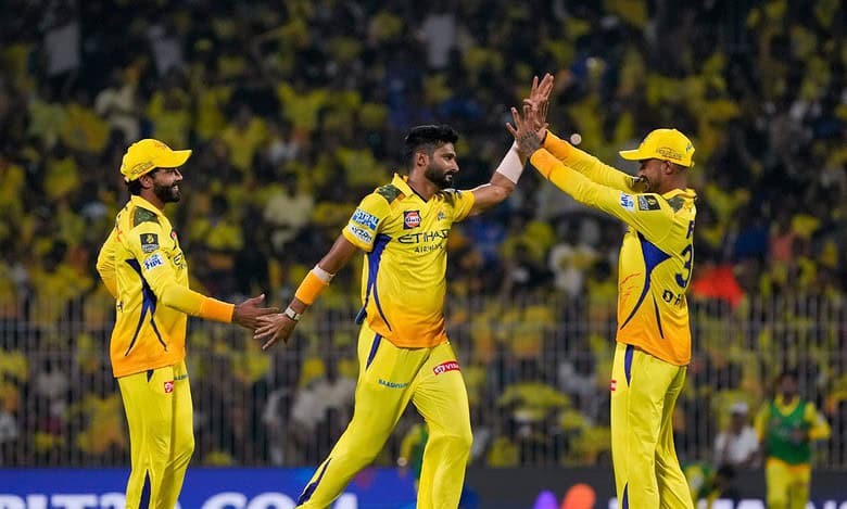 Noor Ahmad makes dream debut for CSK as MI struggle to 155/9