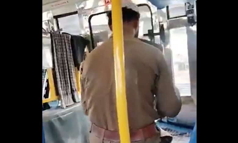 Bus Driver to offer Namaz in Bengaluru