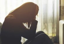 Upset teenage girl sitting alone, representing Hyderabad girl who ran away after parental scolding.