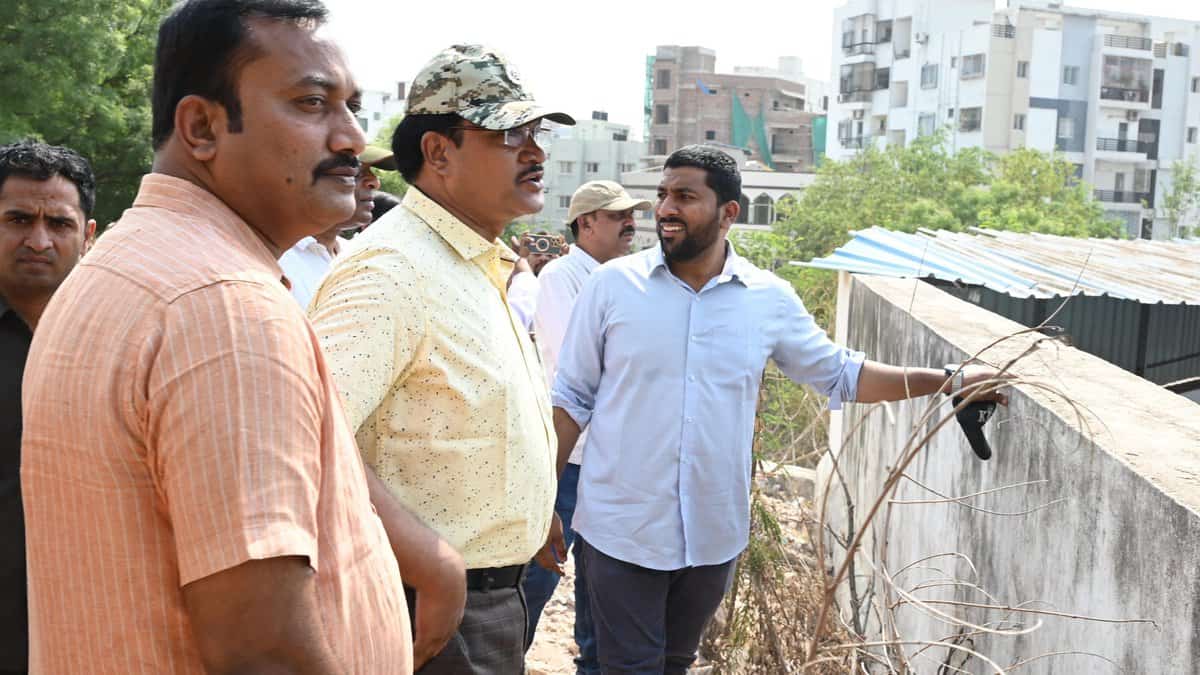 HYDRAA chief along with other officals conducting inspections at Patancheruvu, Gandipet and Ameenpur